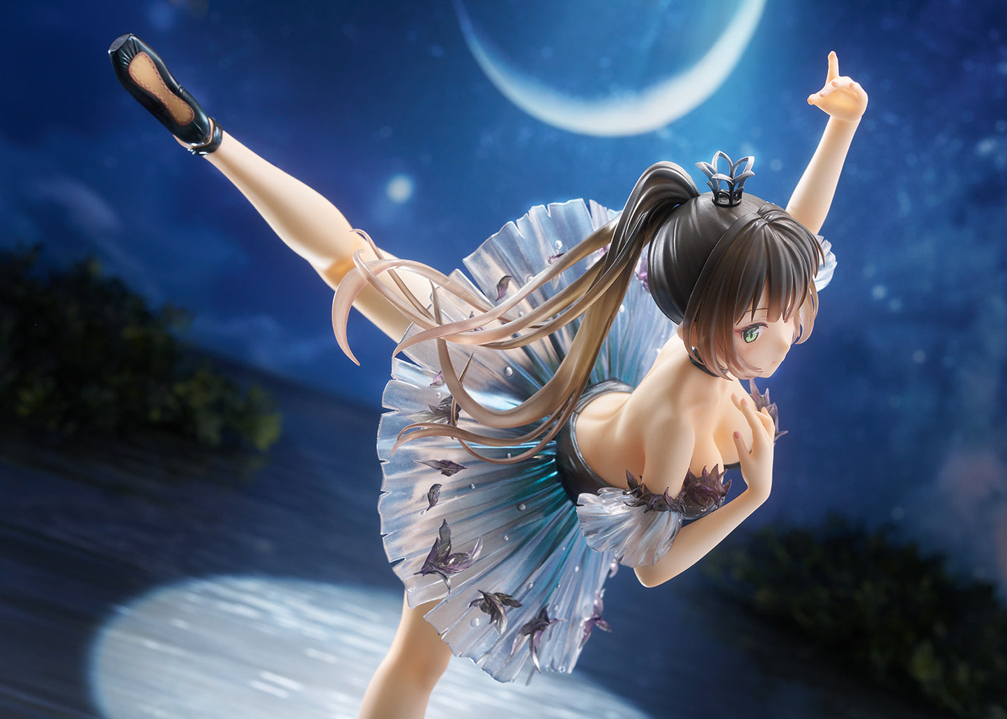 Black Swan Girl